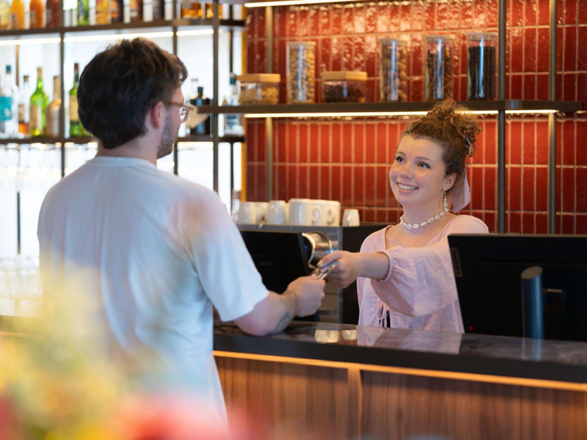 Novotel Nantes Centre Bord De Loire Zewnętrze zdjęcie
