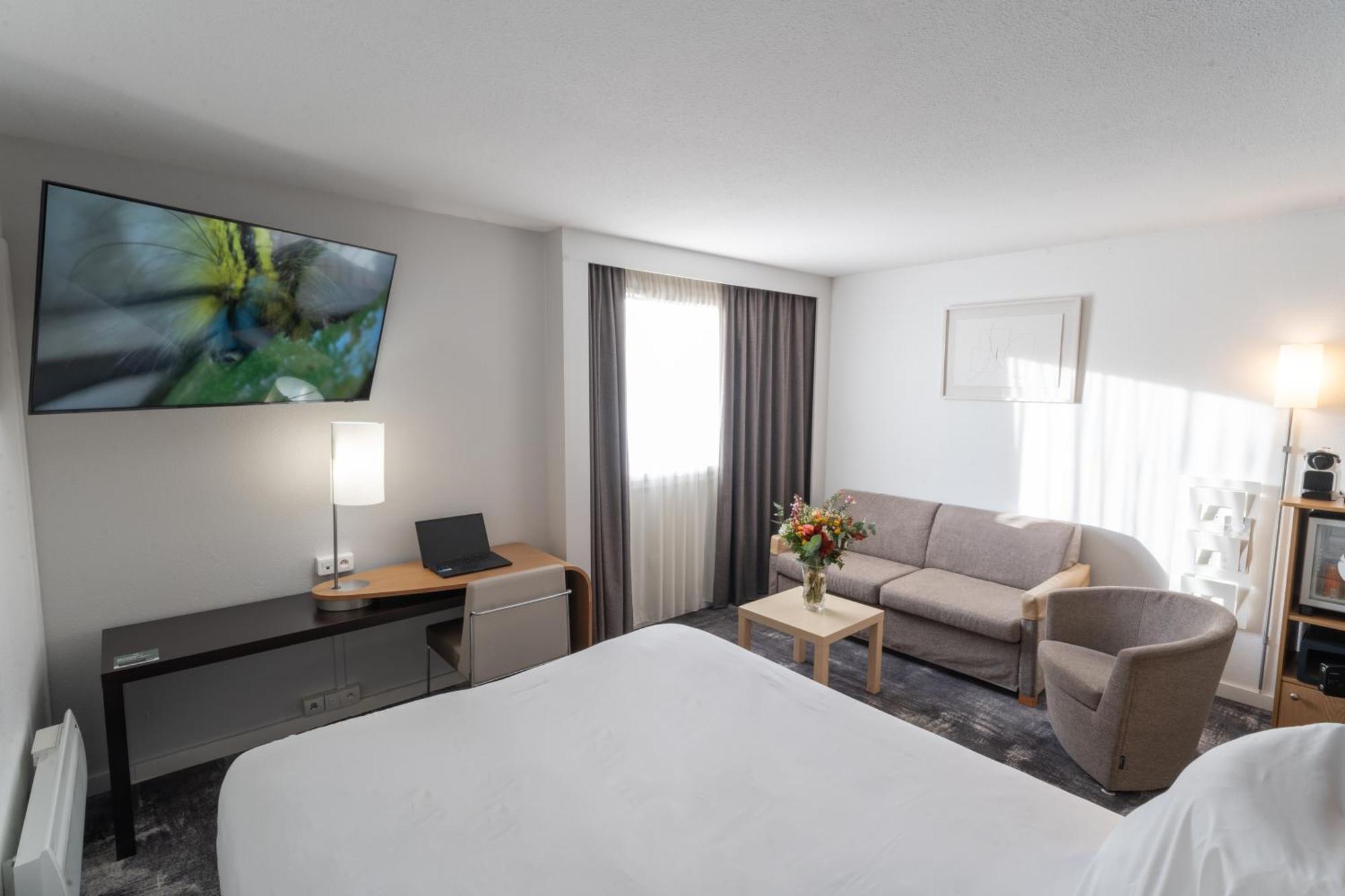 Novotel Nantes Centre Bord De Loire Zewnętrze zdjęcie