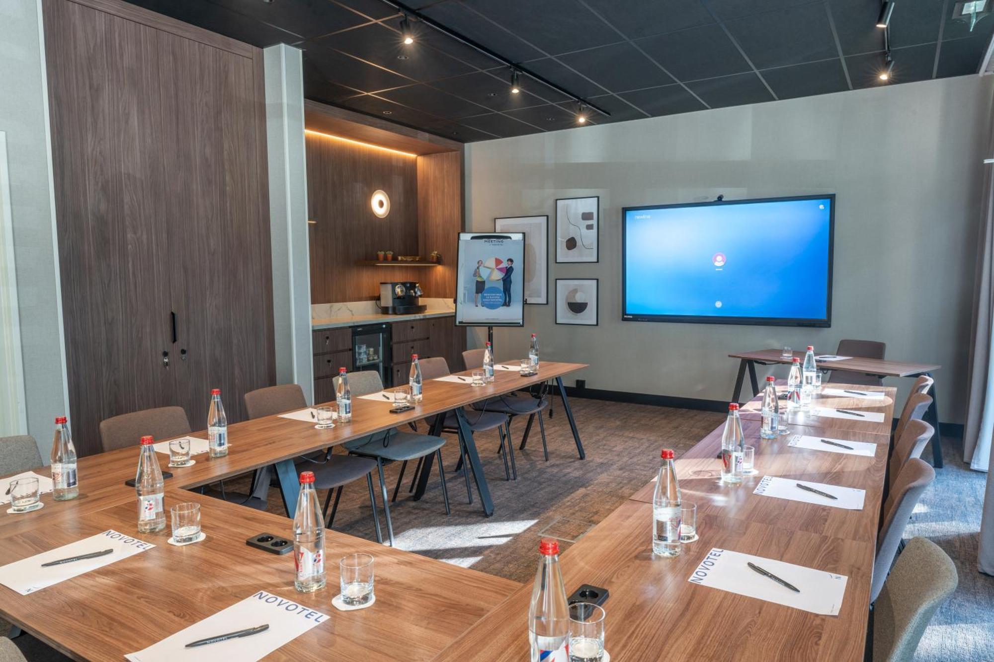 Novotel Nantes Centre Bord De Loire Zewnętrze zdjęcie