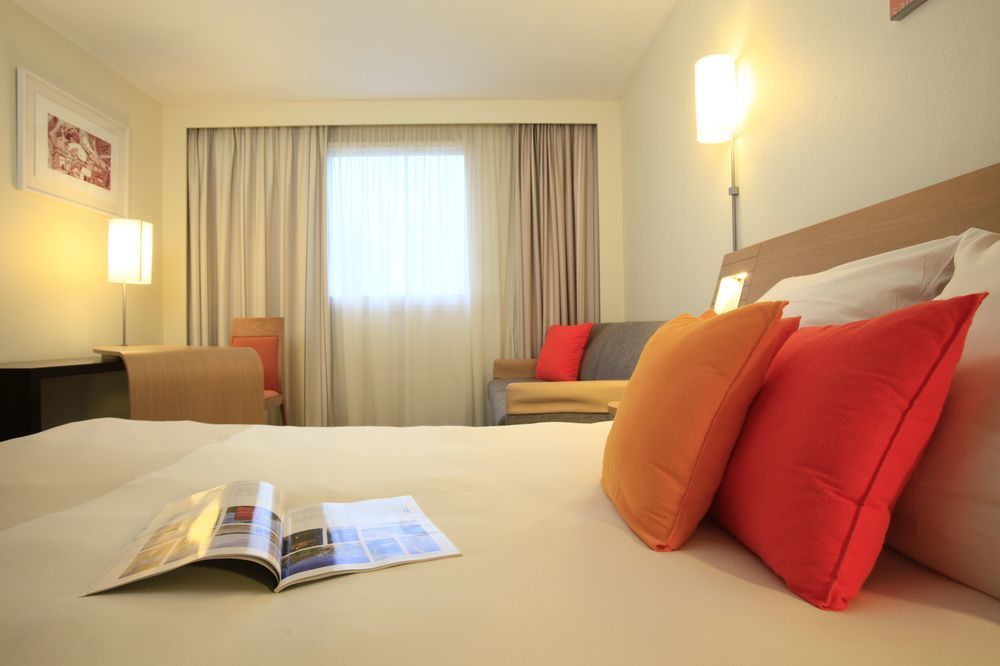 Novotel Nantes Centre Bord De Loire Zewnętrze zdjęcie