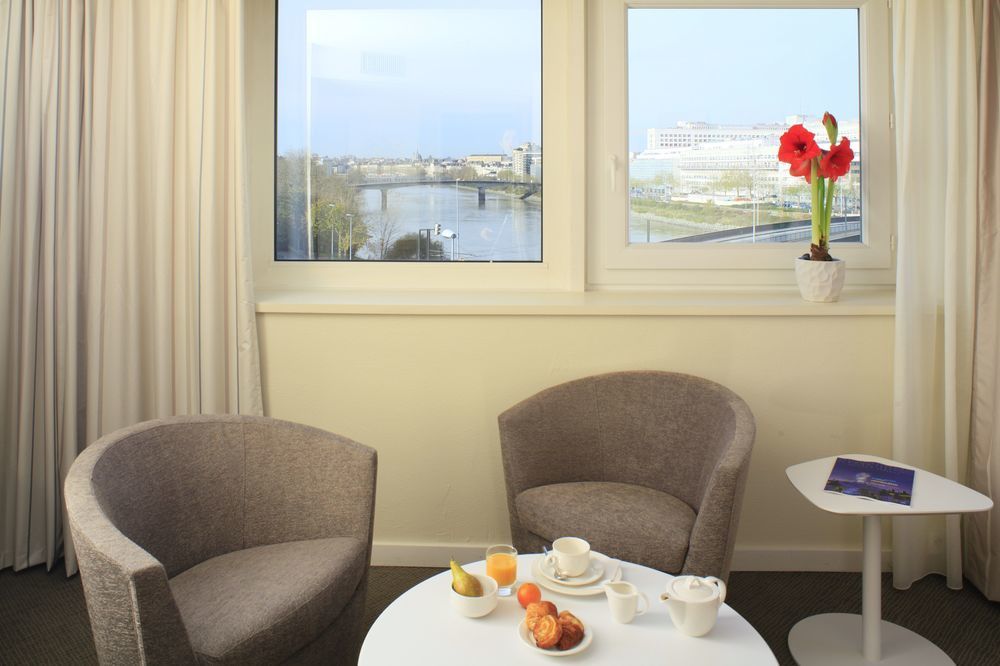 Novotel Nantes Centre Bord De Loire Pokój zdjęcie